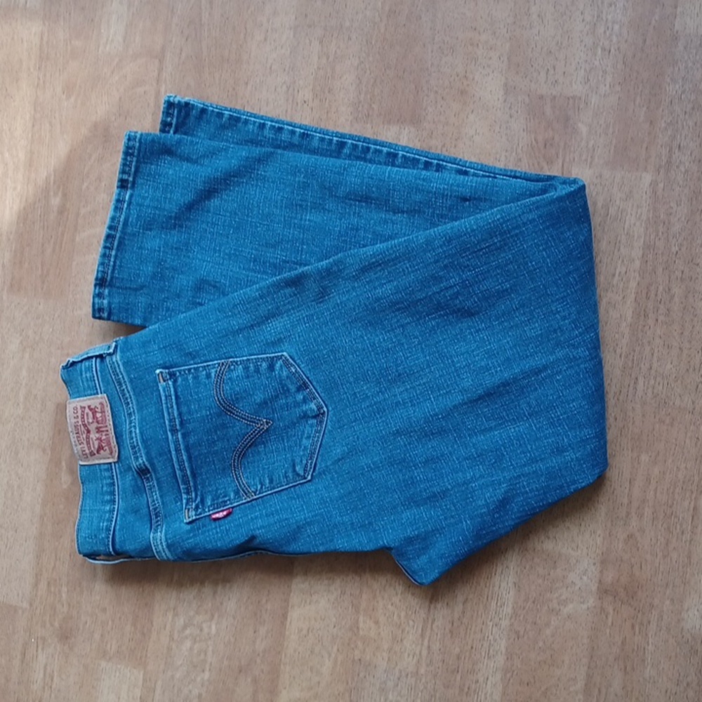 Levi's jeans classic stright size 6 short